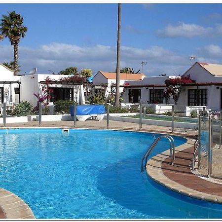 Estrella Del Mar 8. 1 Bedroom Villa With Pool And Gardens 300 Metres From The Beach Corralejo Exterior photo